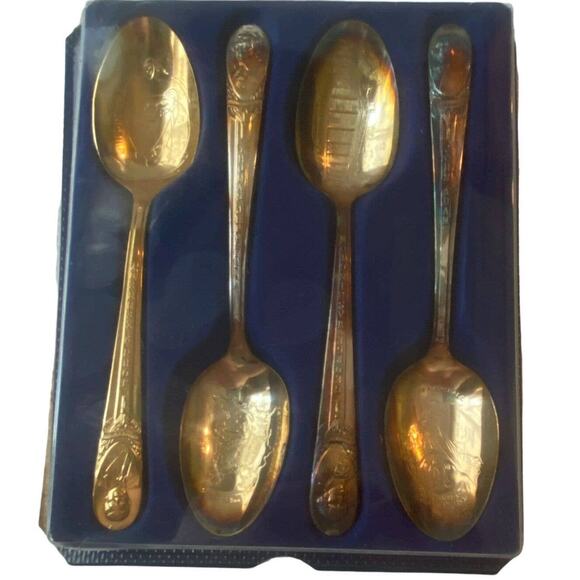 WM Rogers Spoons Silver Plate Presidential Commemorative Vintage Set of 4 - Picture 1 of 14